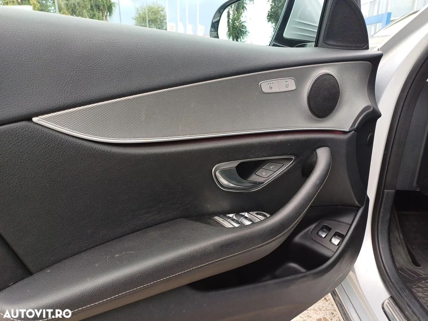 Mercedes-Benz E 200 9G-TRONIC Exclusive - 9