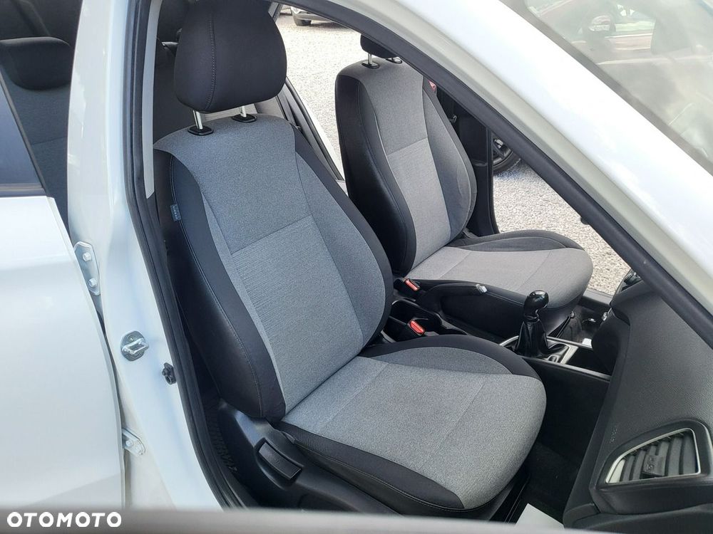 Hyundai i20 - 23