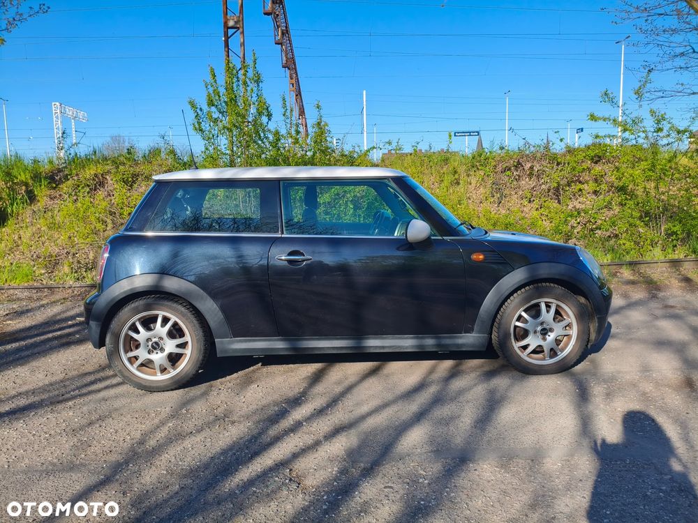 MINI Cooper Standard - 6