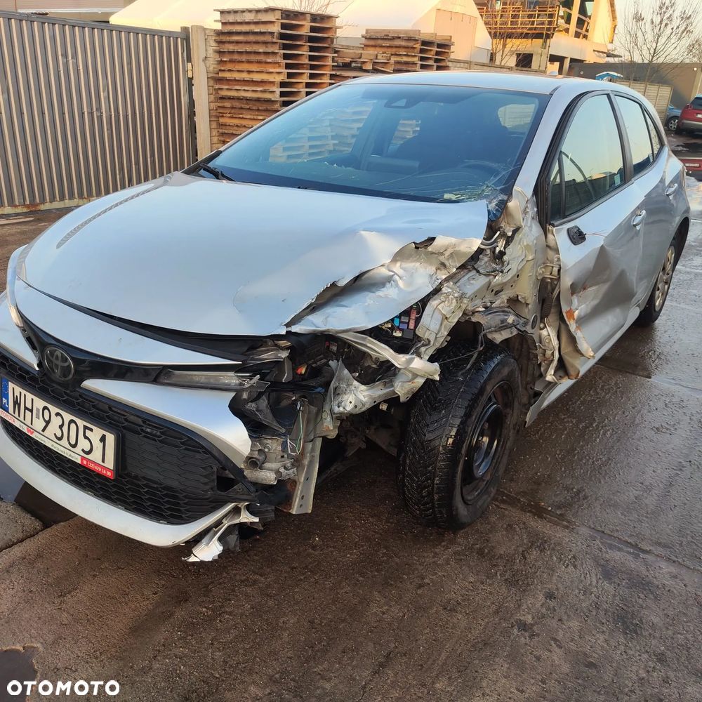 Toyota Corolla 1.2 T Comfort - 10