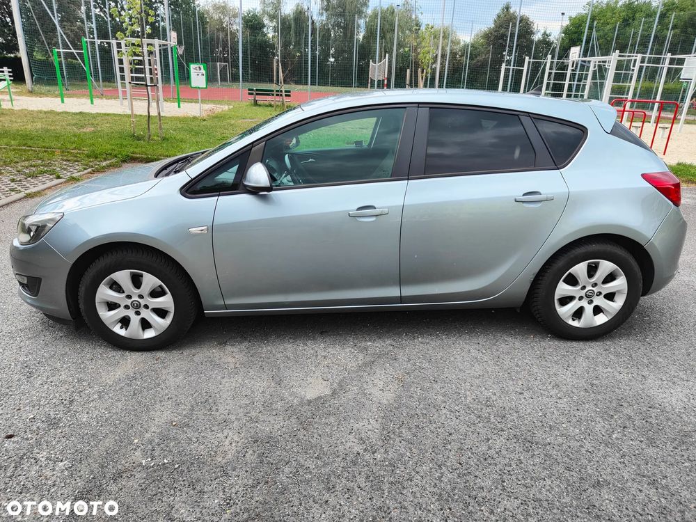 Opel Astra 1.7 CDTI Enjoy - 5