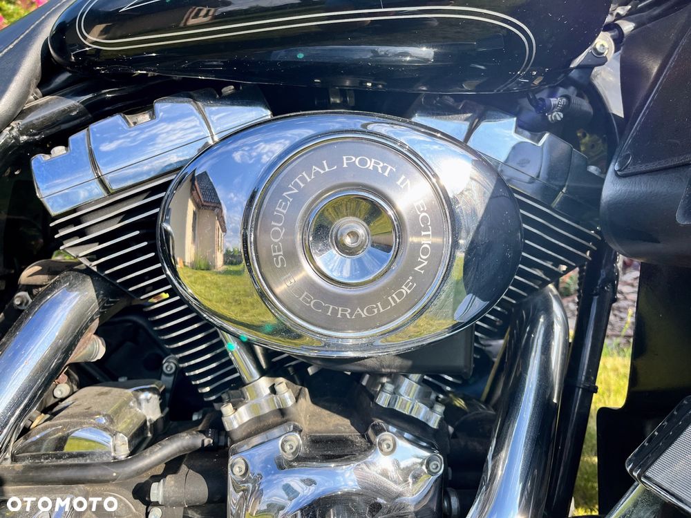 Harley-Davidson FLHTCU Ultra - 8