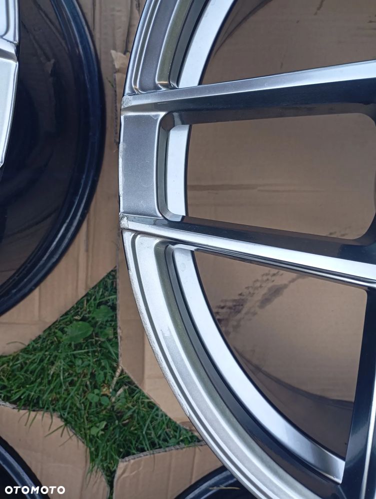 20" Alufelgi Japan Racing JR34 5x120 74.1mm - 72.6mm - 6