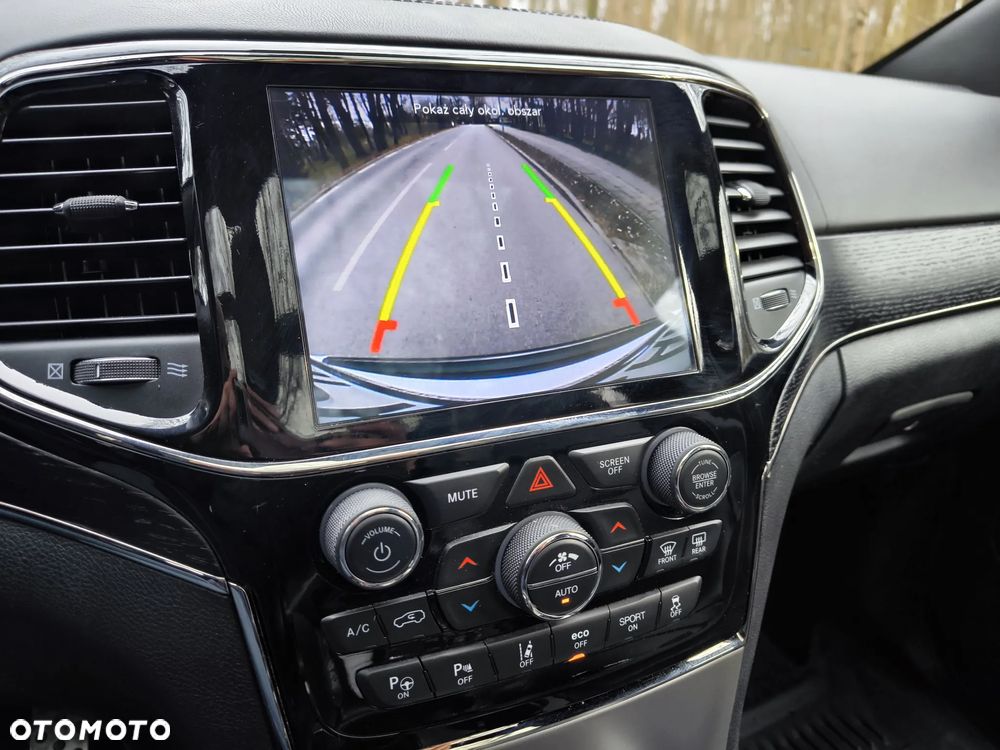 Jeep Grand Cherokee 5.7 V8 HEMI 4WD Automatik Overland - 21