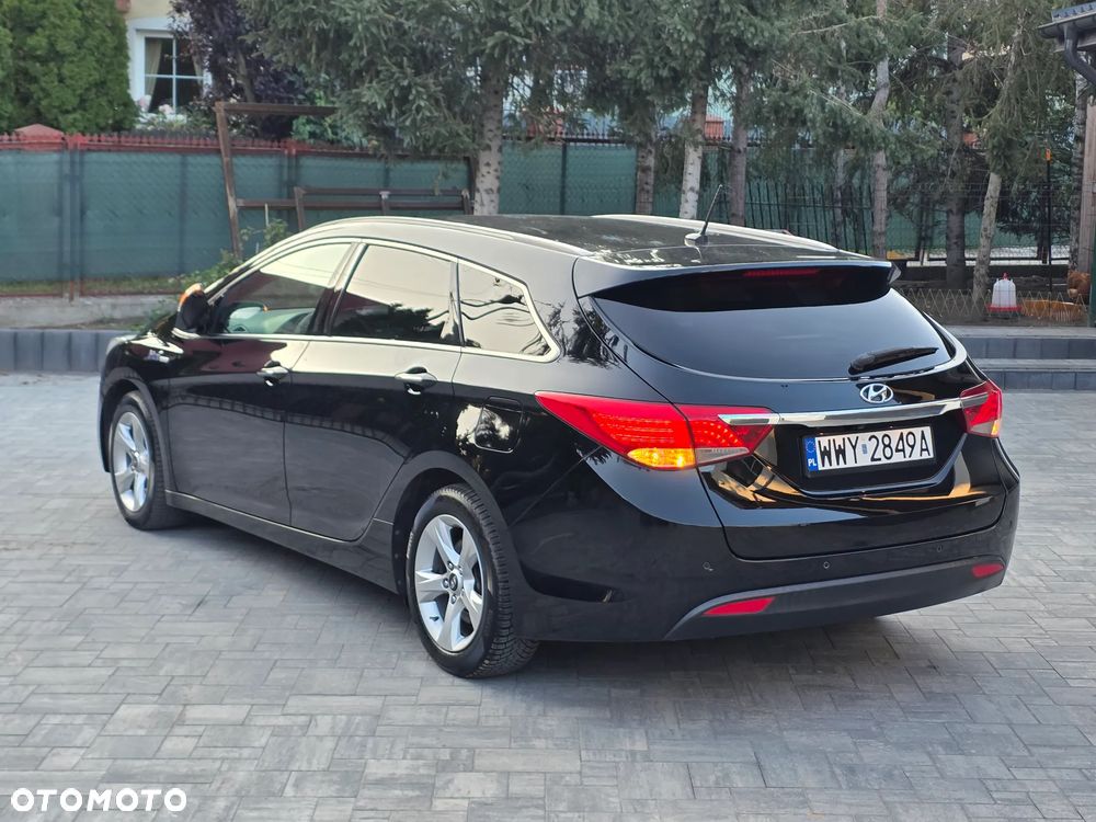 Hyundai i40 Kombi 1.7 CRDi Premium - 13