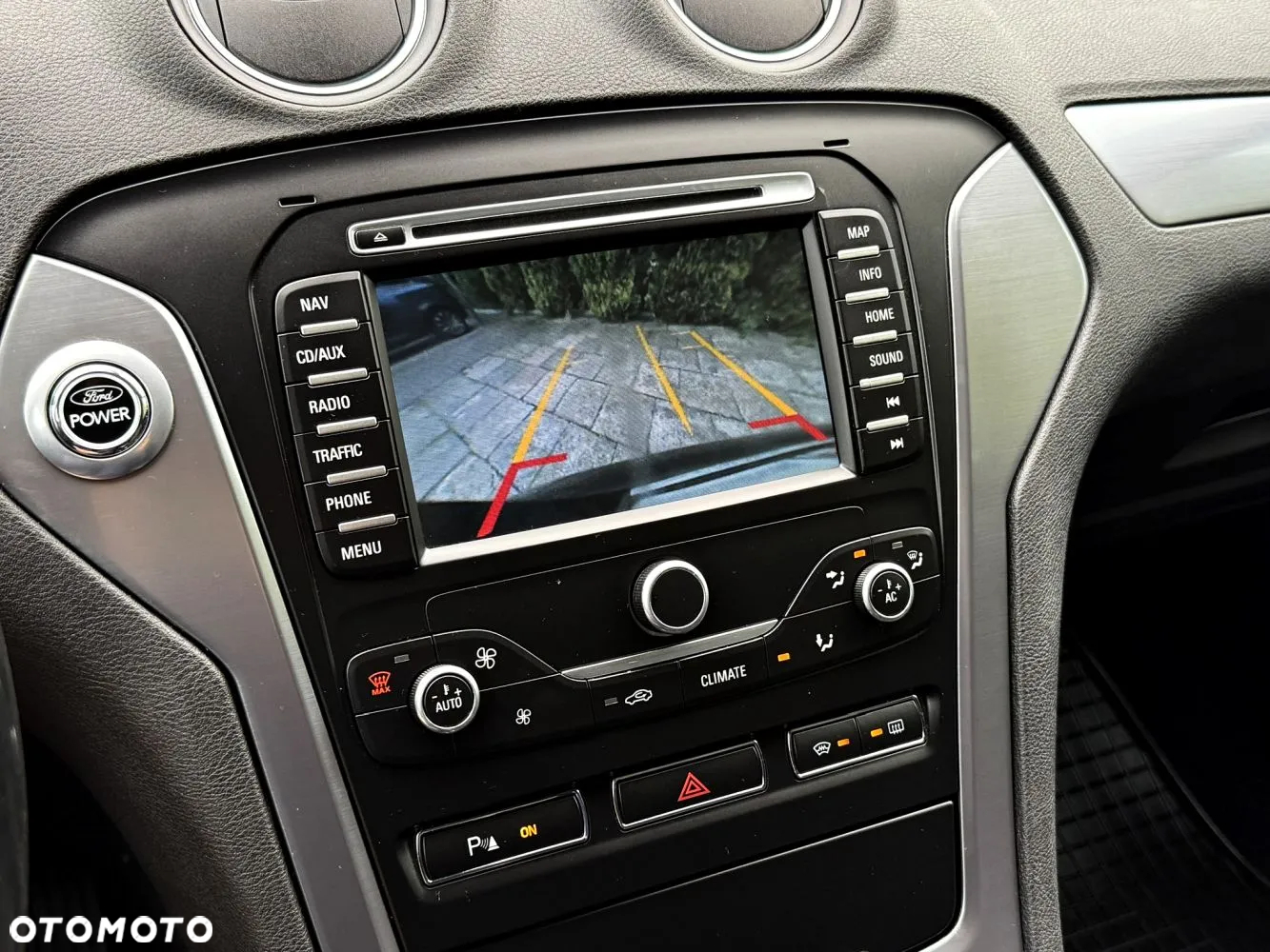 Ford Mondeo - 29