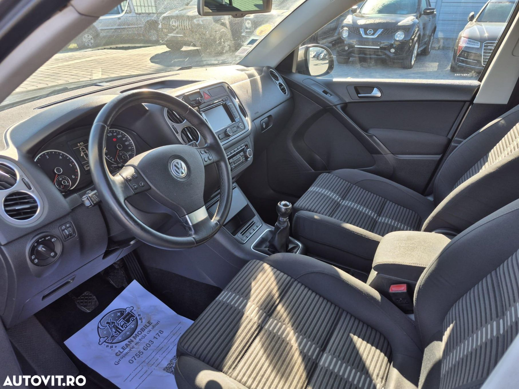 Volkswagen Tiguan - 9