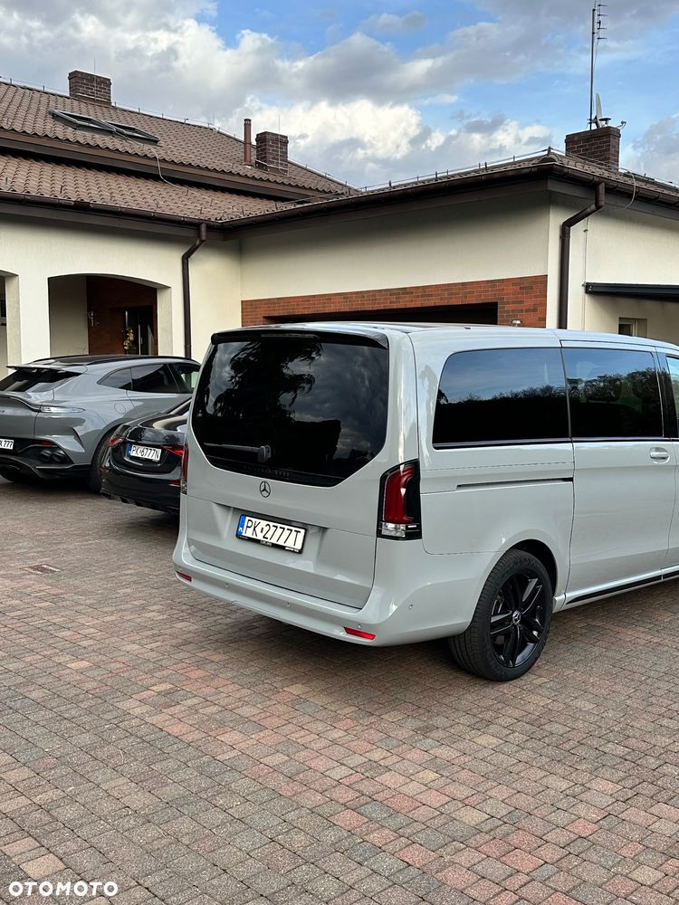 Mercedes-Benz Klasa V 300 d 4-Matic 9G-Tronic Exclusive (ekstra d³) - 4