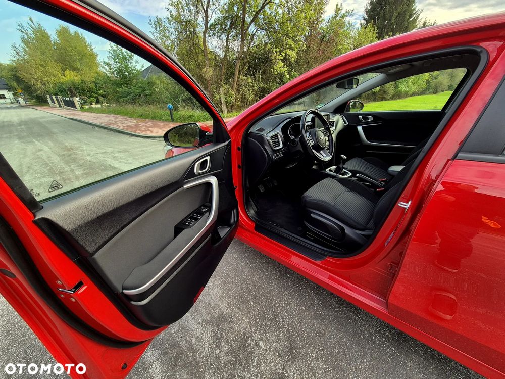 Kia Ceed 1.4 L Business Line - 25