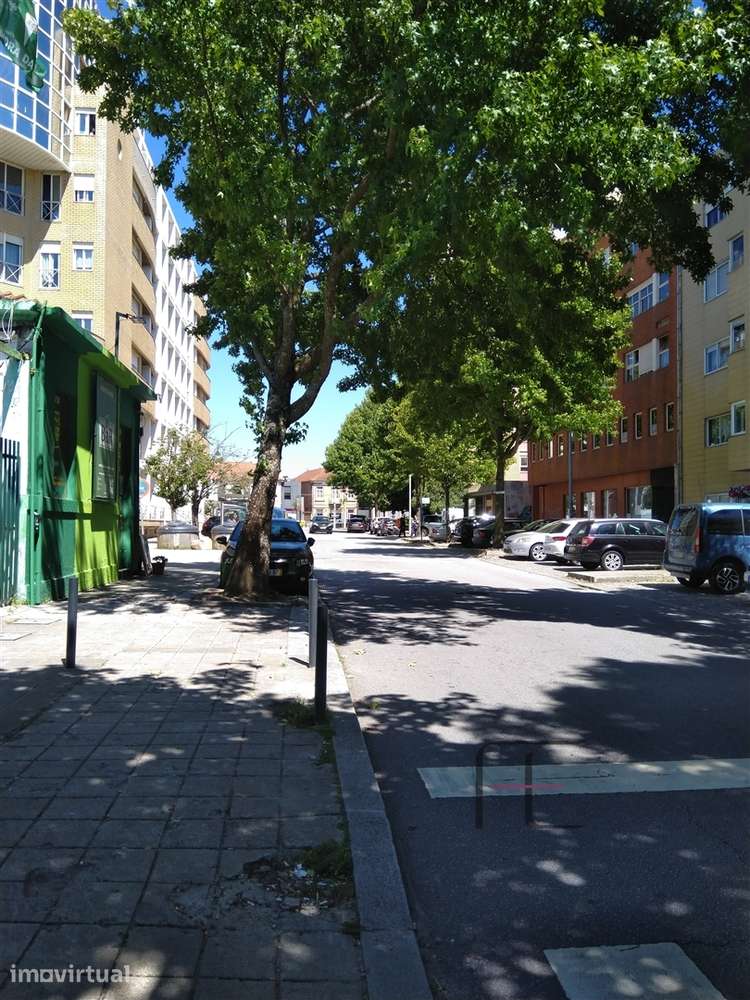 Loja  Venda em São Mamede de Infesta e Senhora da Hora,Matosinhos - Grande imagem: 3/26