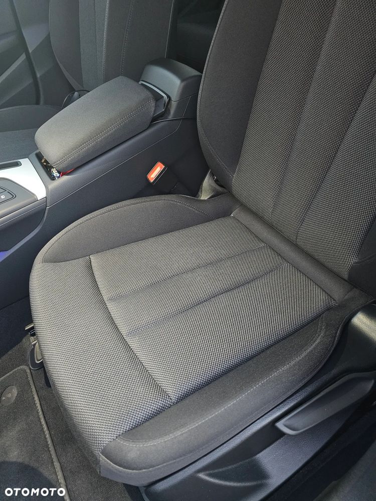 Audi A4 Avant - 7