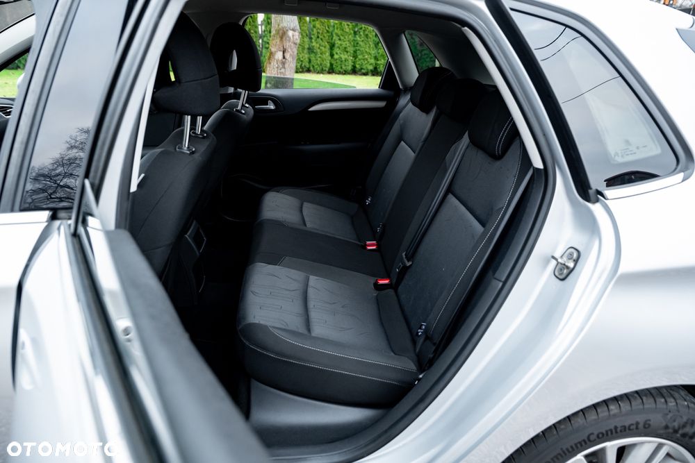 Citroën C4 VTi 120 Attraction - 18