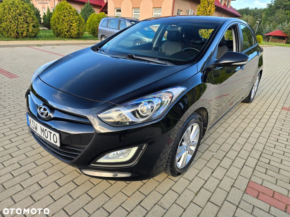 Hyundai i30 1.4 Premium - 12