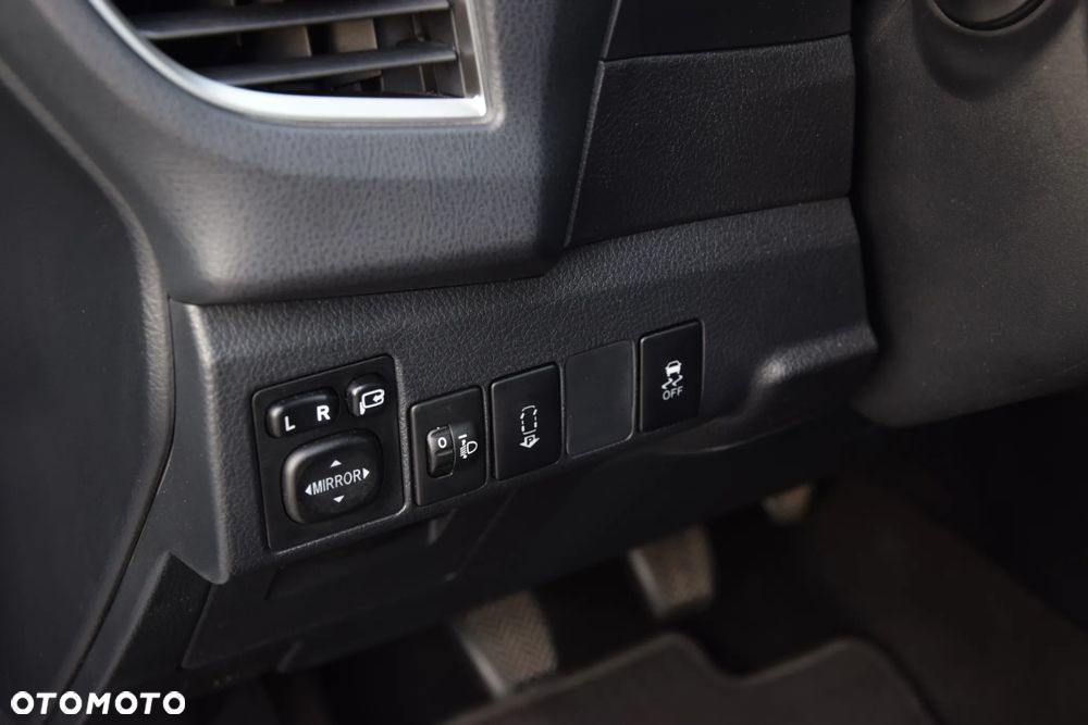 Toyota Corolla 1.6 Valvematic Life Plus - 23