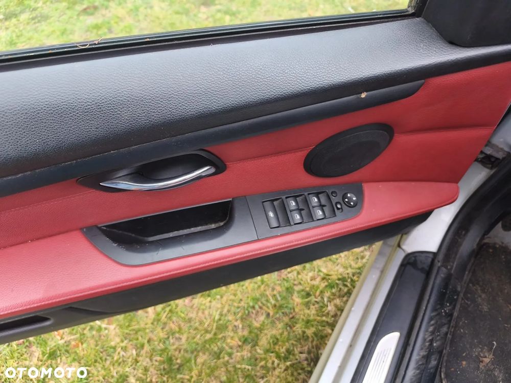 BMW Seria 3 320d - 15