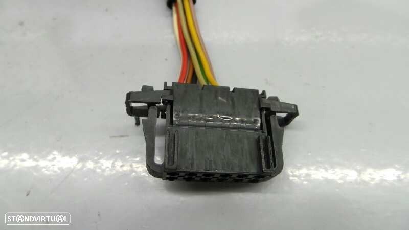 ESPELHO RETROVISOR DIREITO SKODA OCTAVIA II COMBI 2007 -1Z1857502 - 3