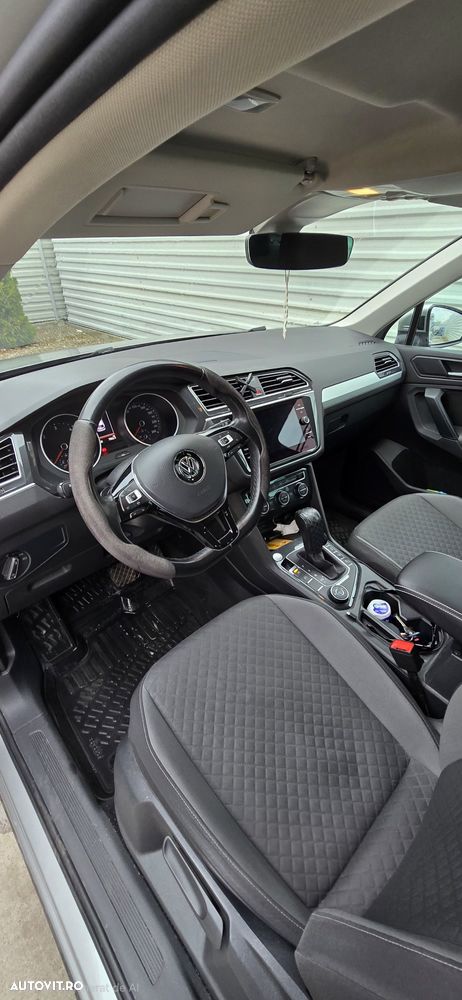 Volkswagen Tiguan 2.0 TDI DPF DSG Comfortline - 9