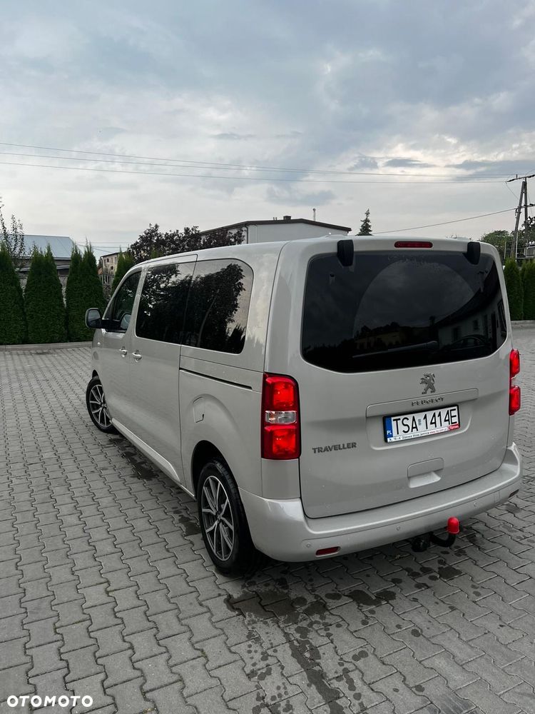 Peugeot Traveller - 3