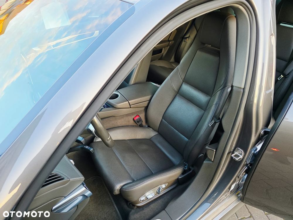 Porsche Panamera Diesel - 34