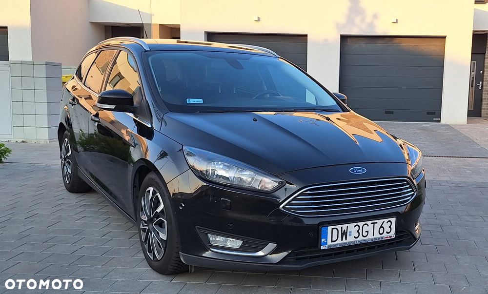 Ford Focus 2.0 TDCi Titanium ASS PowerShift - 4