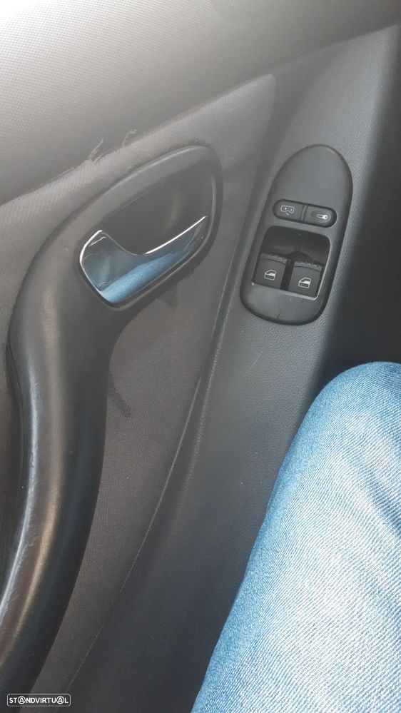 SEAT Toledo 1.8i GT 16V - 8