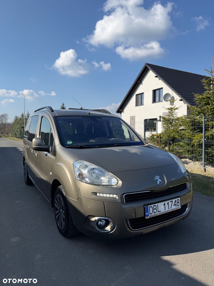 Peugeot Partner HDi FAP 115 Family - 1