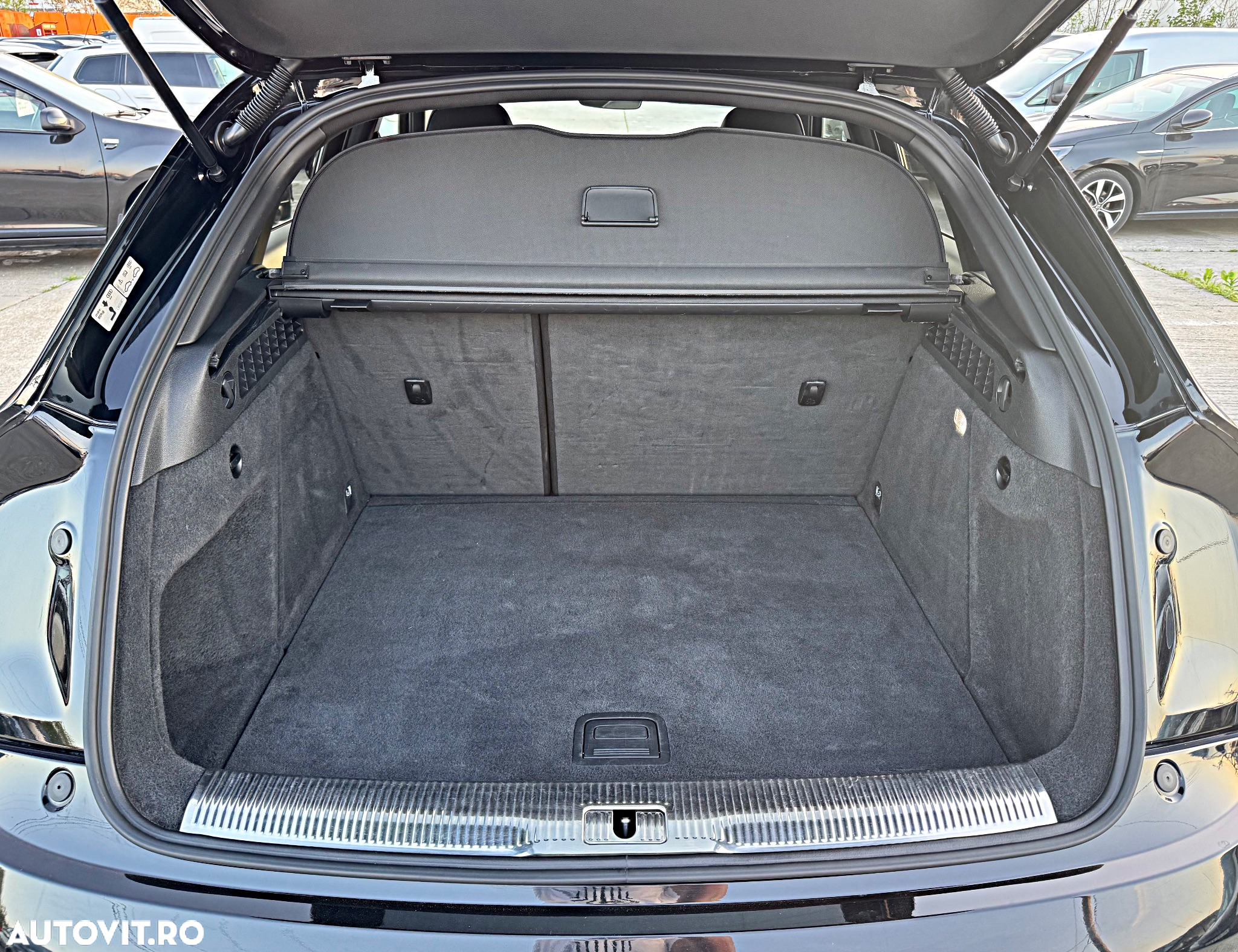 Audi Q3 2.0 35 TDI S tronic - 26
