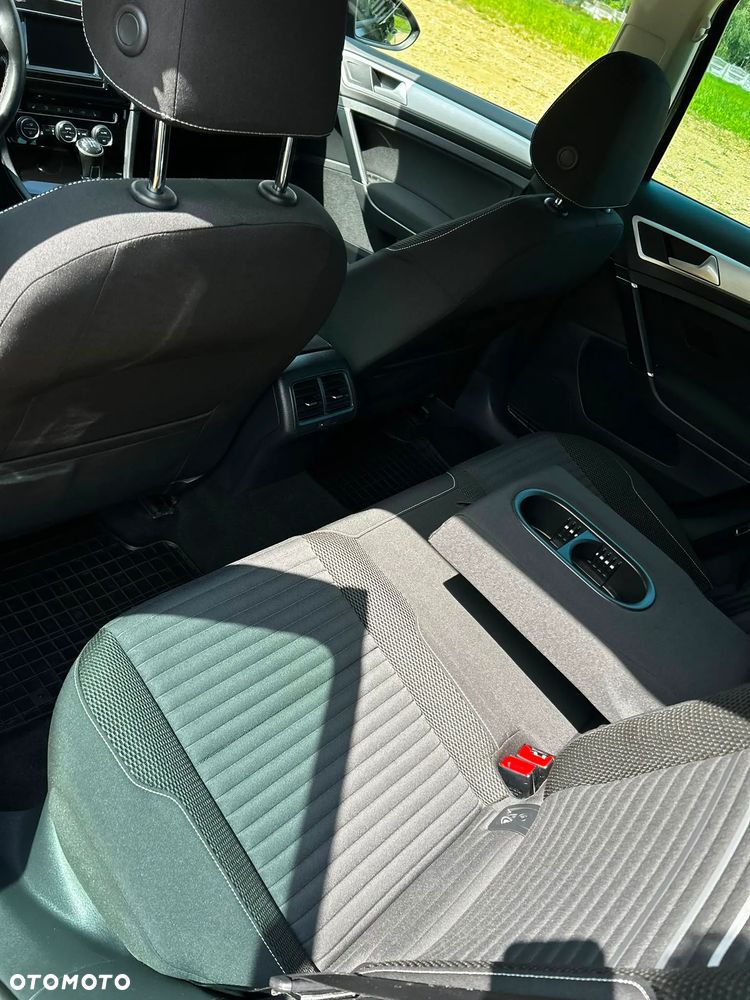 Volkswagen Golf 1.6 BlueTDI Cup - 8