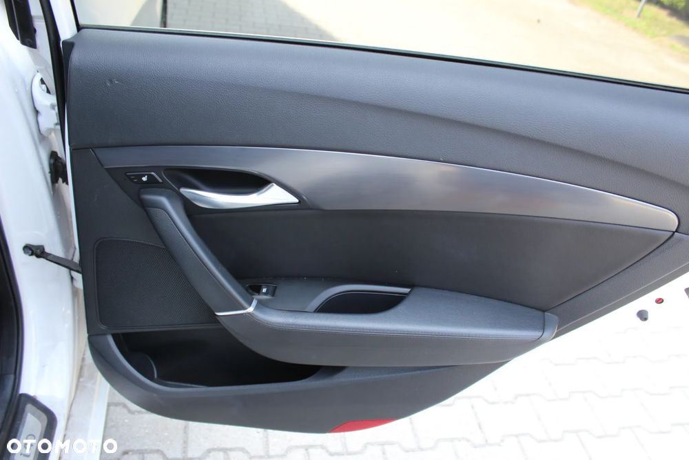 Hyundai i40 1.7 CRDi BlueDrive Business - 24