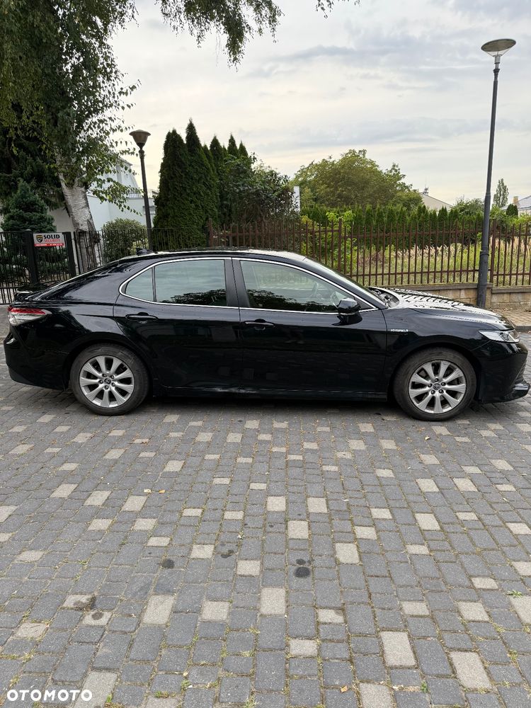 Toyota Camry 2.5 Hybrid Comfort CVT - 11