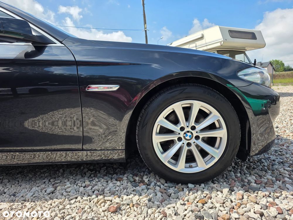BMW Seria 5 - 16