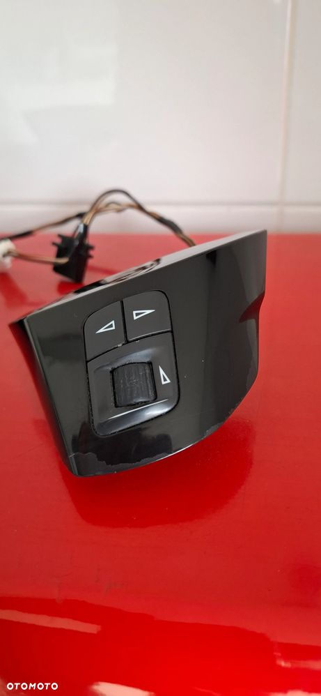 Opel Corsa D Przyciski kierownicy wielofunkcyjnej - 2
