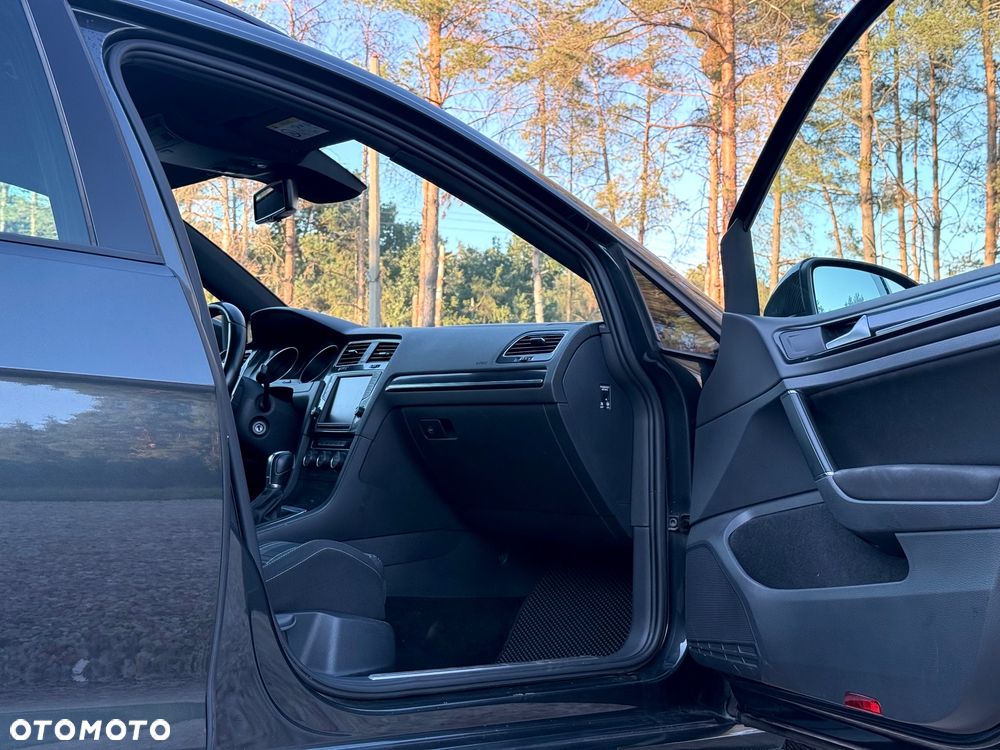 Volkswagen Golf GTD 2.0 TDI SCR DSG - 9