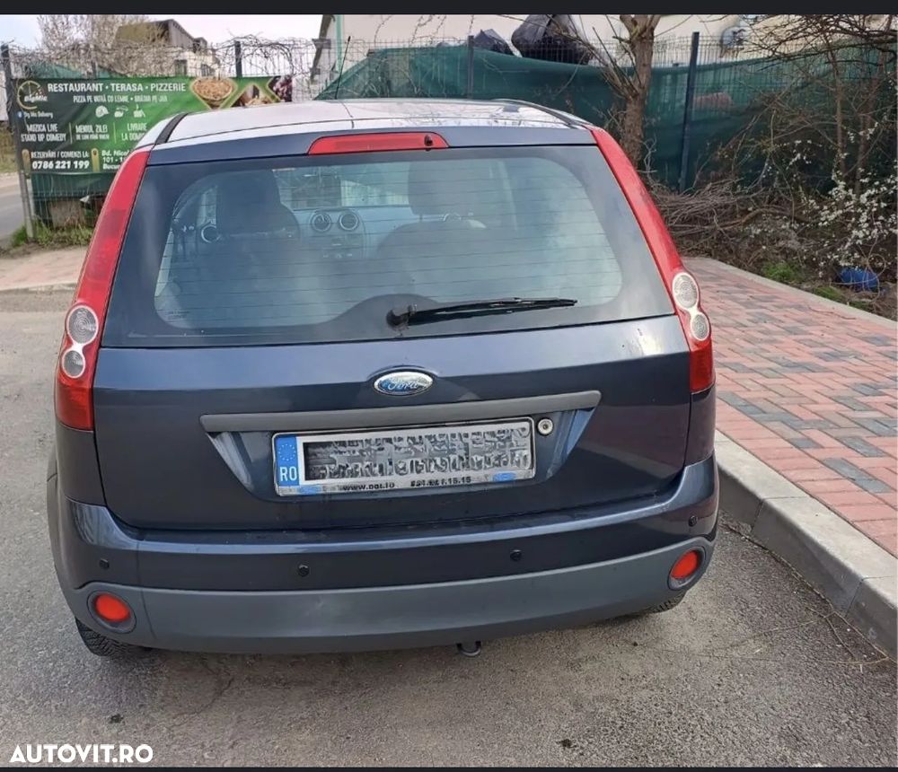 Ford Fiesta - 4
