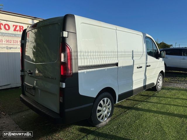 Renault TRAFIC L1H1 - 4