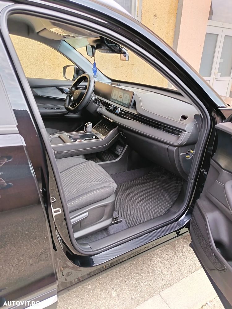 Chery Tiggo 4 1.5 TGDI DHT HEV Comfort - 7