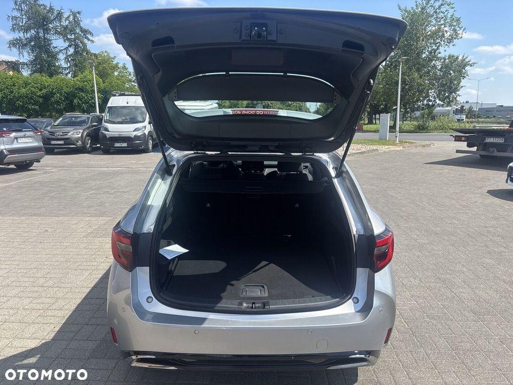 Toyota Corolla 1.8 Hybrid Comfort - 27