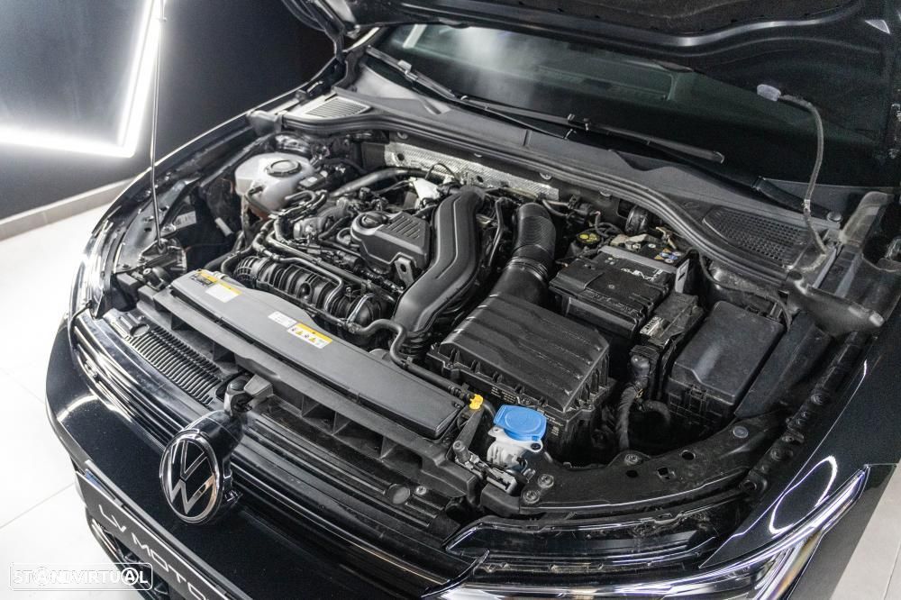VW Golf Variant 1.5 TSI R-Line - 55