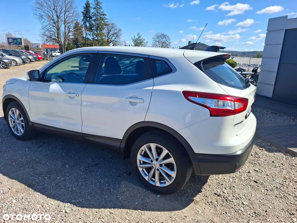 Nissan Qashqai 1.2 DIG-T N-Vision - 15