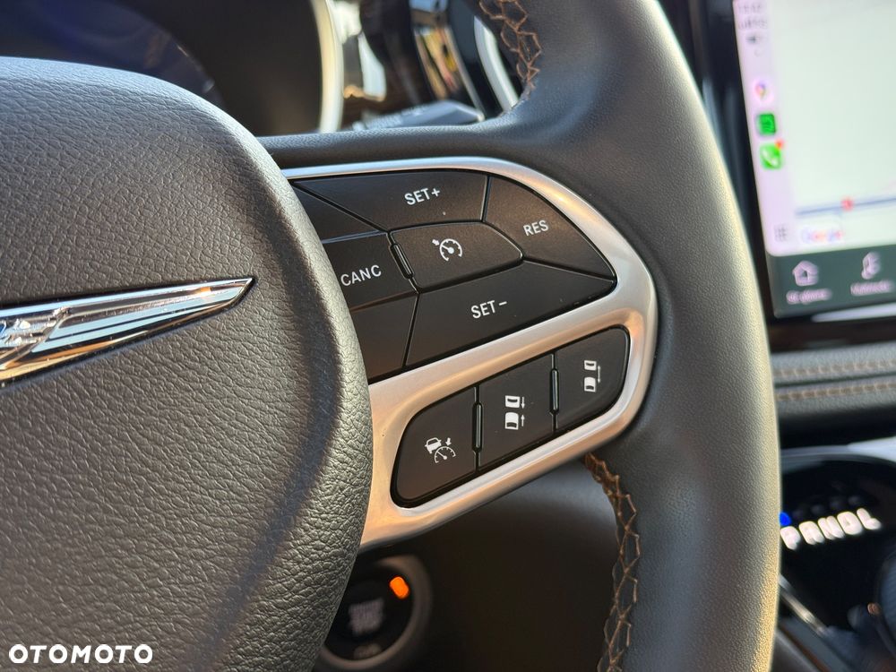 Chrysler Pacifica - 25