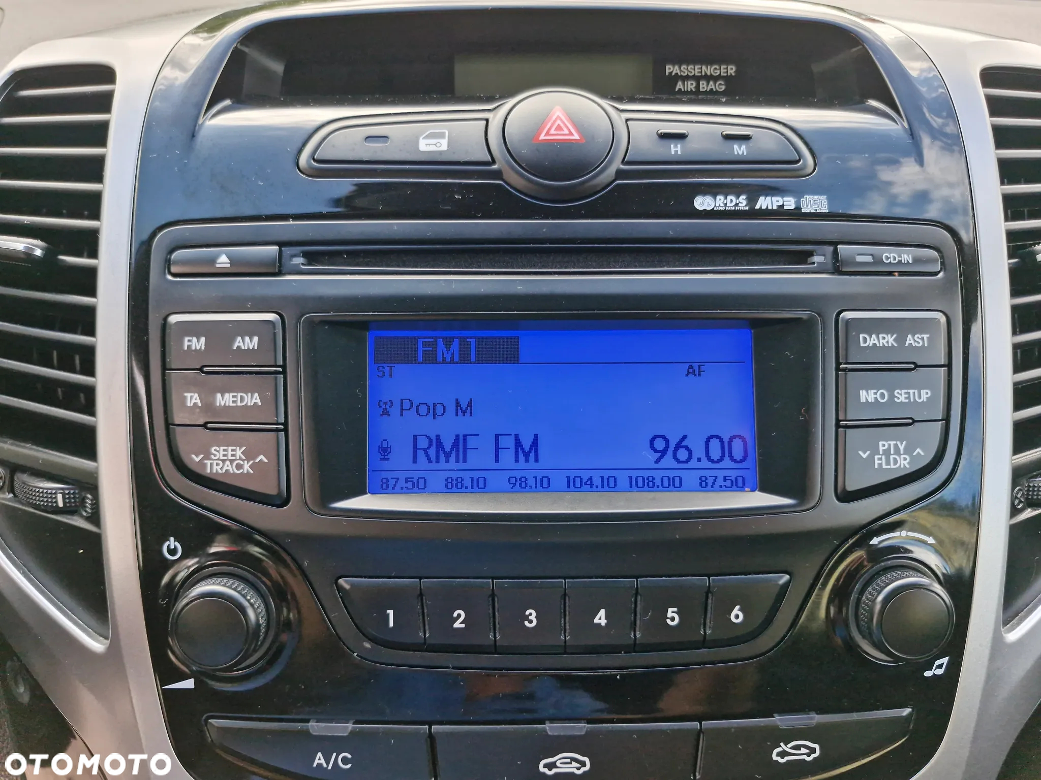 Hyundai ix20 1.4 Comfort - 28