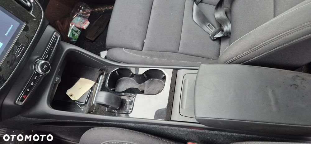 Volvo XC 40 73kWh Recharge Essential - 31