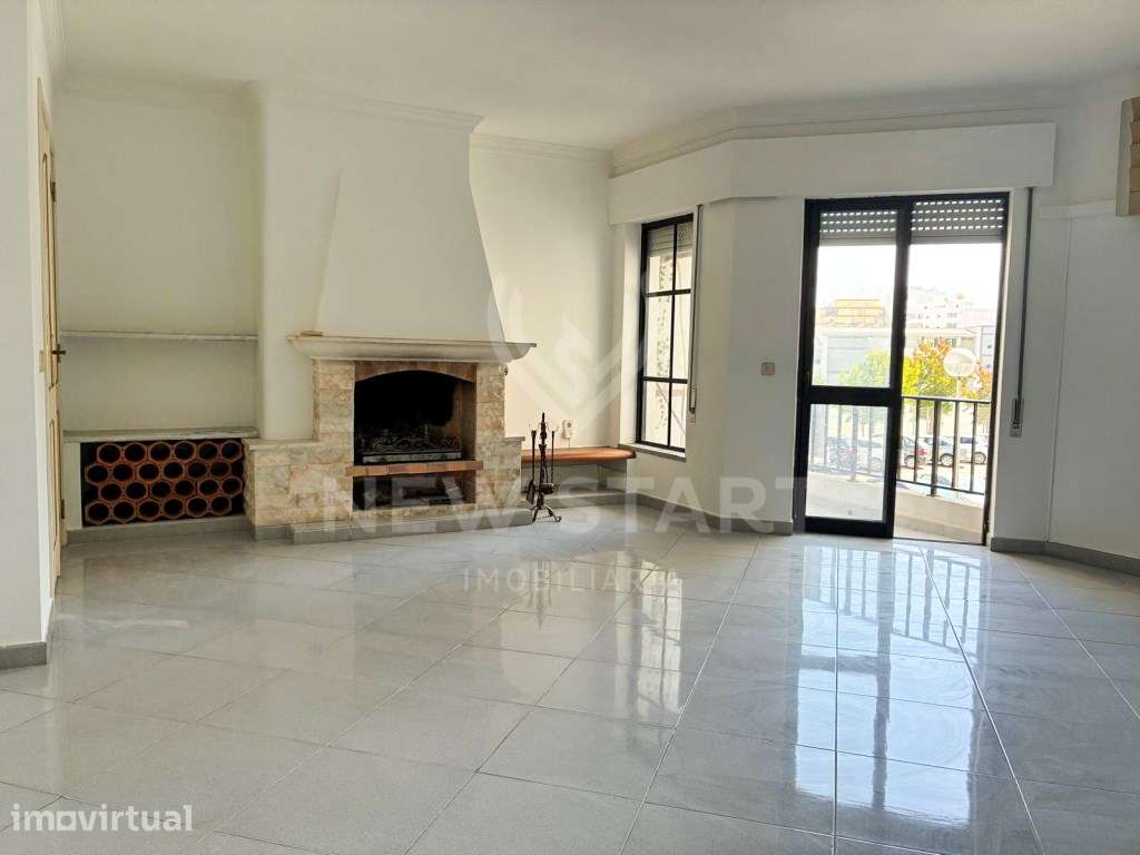 Apartamento T3 no centro de Olhão - Grande imagem: 2/30