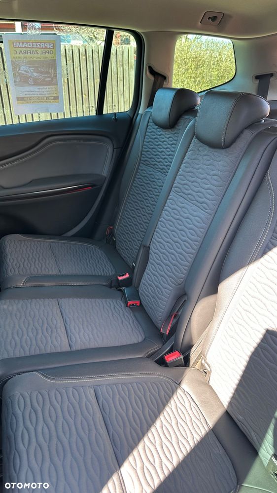 Opel Zafira Tourer 1.4 Turbo Innovation - 19