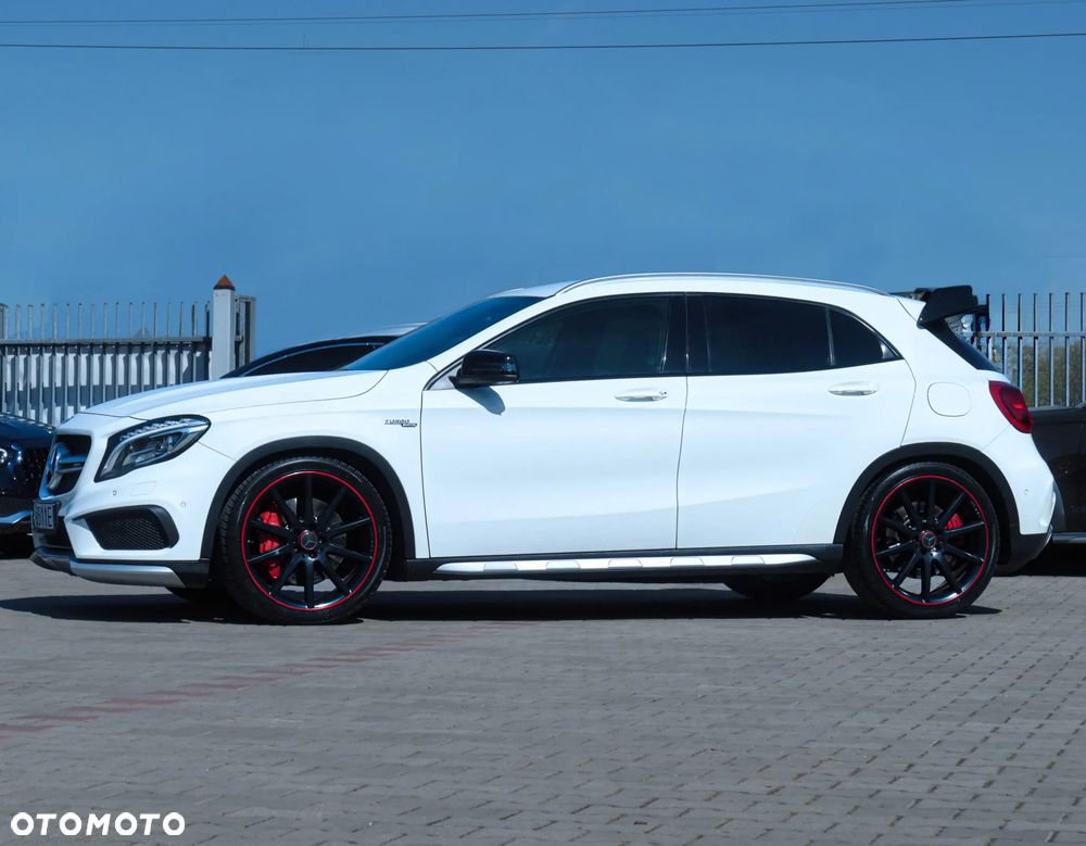 Mercedes-Benz GLA 45 AMG 4-Matic Edition 1 - 30