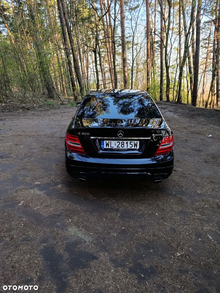 Mercedes-Benz Klasa C 350 Elegance 4-Matic - 9