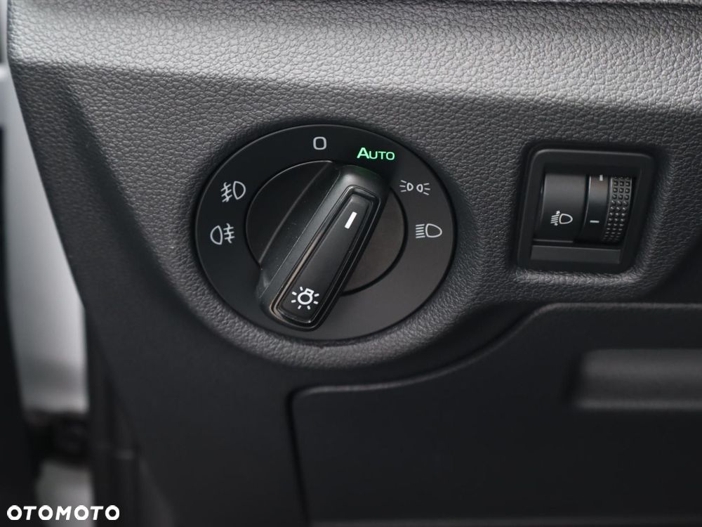 Skoda Kamiq 1.0 TSI Selection DSG - 18