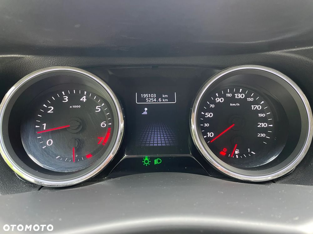 Renault Latitude - 6