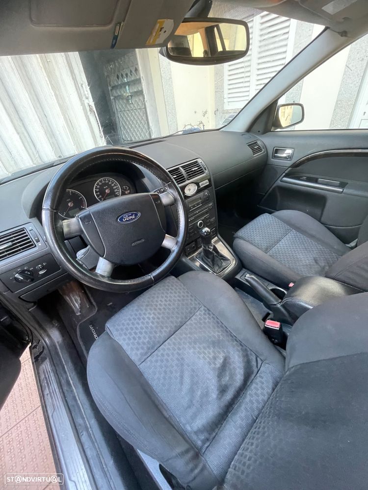 Ford Mondeo SW 2.0 TDCi Ghia - 4