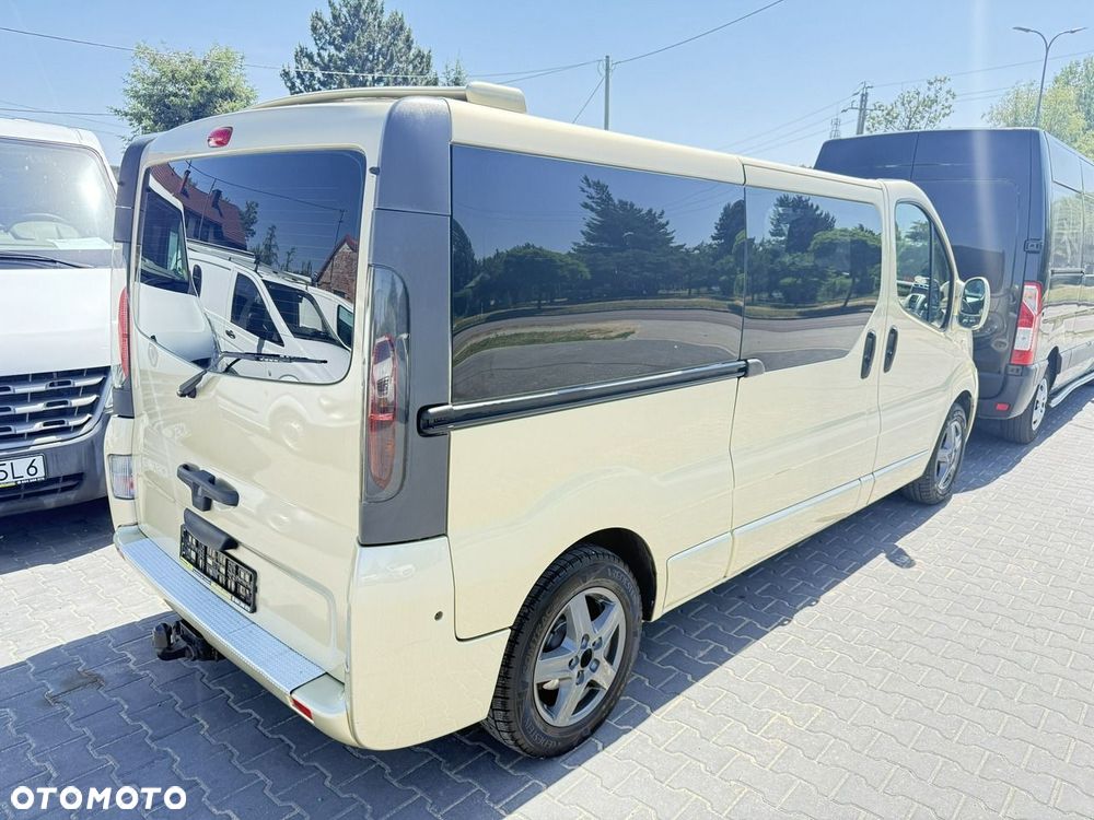 Renault Trafic - 21